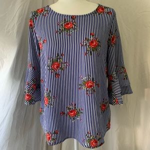 Pretty blouse with bow detail
